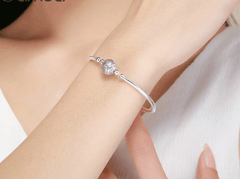 Sterling Silver Round Clasp Snake Chain Bracelet
