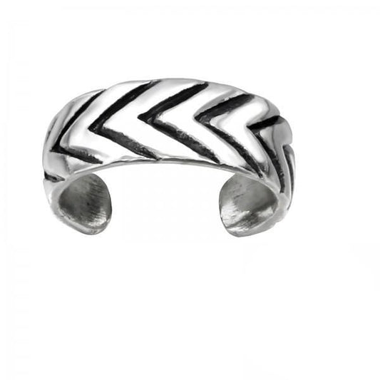 Silver Arrows Ear Cuff