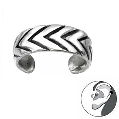 Silver Arrows Ear Cuff