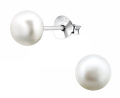 Sterling Silver Freshwater Pearl stud Earrings