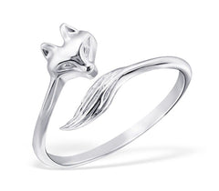 Polished 925 sterling silver fox wrap ring with a sculpted fox head, textured tail and 9 x 10 mm feature, available in Australia.