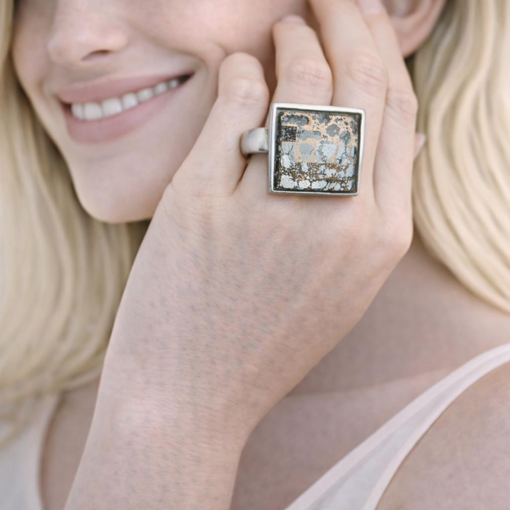 square ring with a textured design
