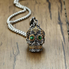 Mens Skull  Pendant Necklace