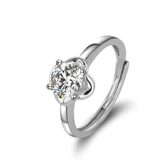 Moissanite Engagement & Wedding Ring