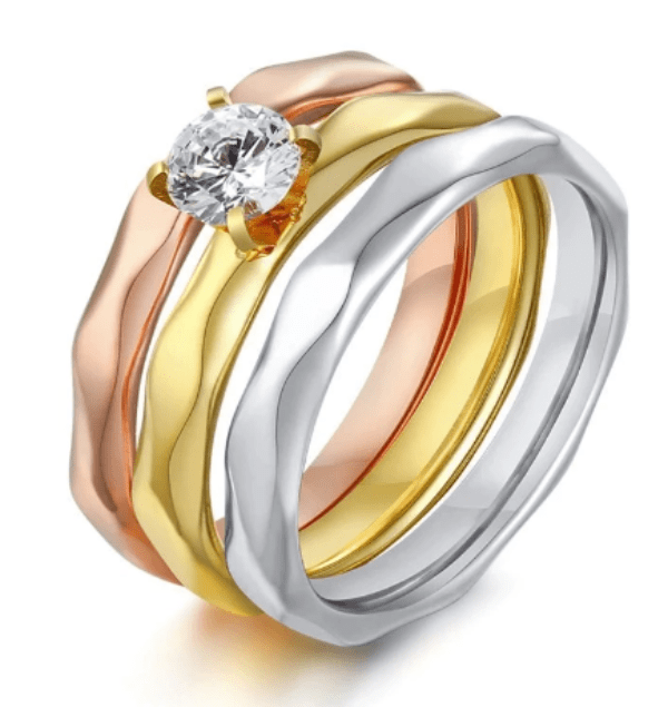 Unique Solitaire Wedding Rings Set for bride