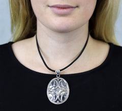 Solid Sterling Silver Tribal Detailed Pendant Necklace