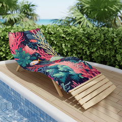 coral life Beach Towel