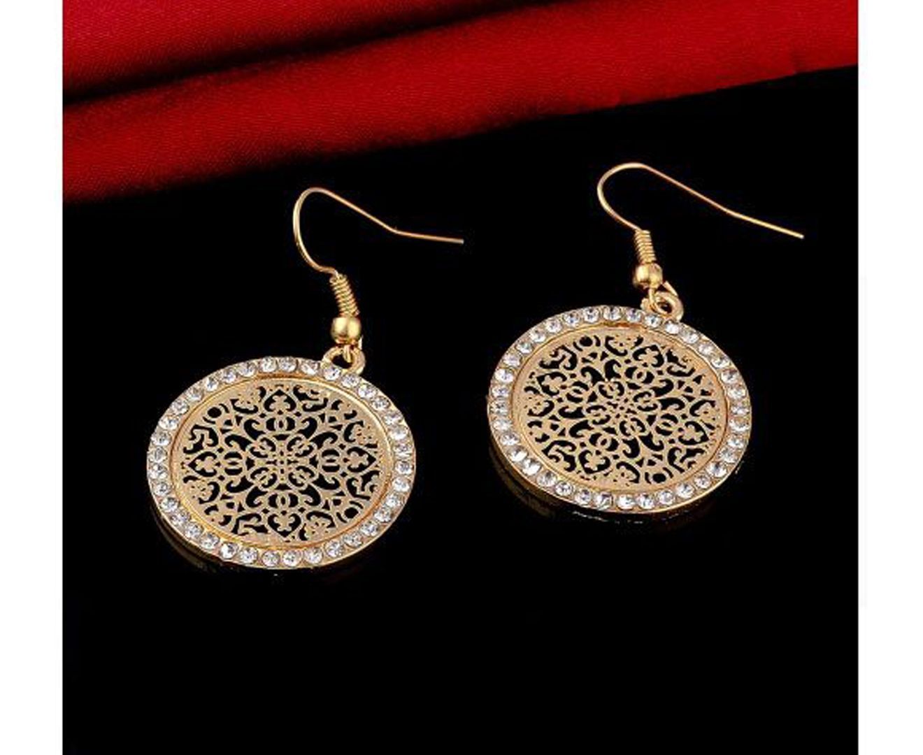 Beautiful Gold- & Silver Plated Crystal Drop Earrings