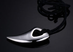 Men’s Bull Horn Necklace silver