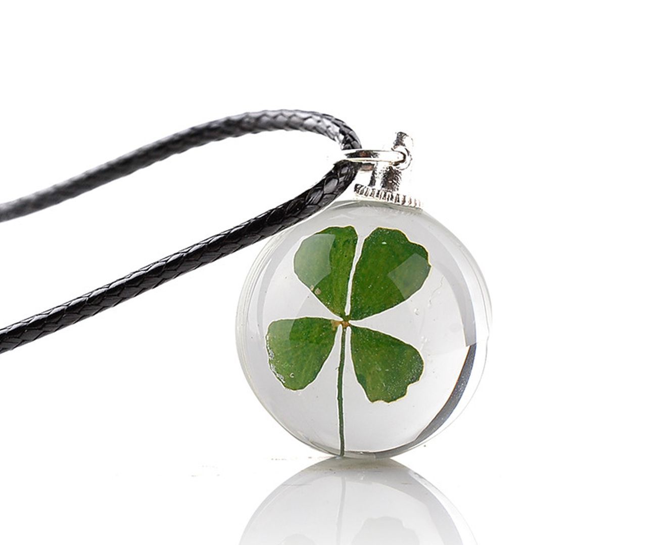 Natural Leaf Pendant Necklace green