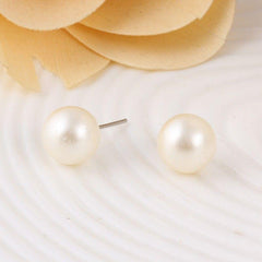 Pearl Earrings Necklace and Bracelet