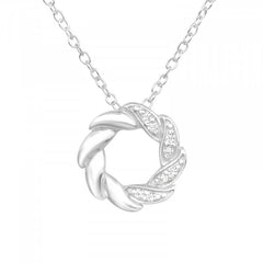Silver Wreath Necklace