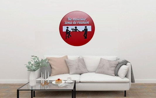 No Molestar Round Embossed Metal Tin Sign Poster
