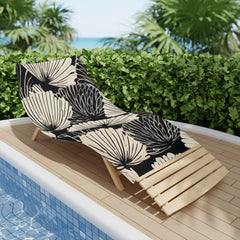 Chick Balck Beach Towel