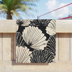 Chick Balck Beach Towel