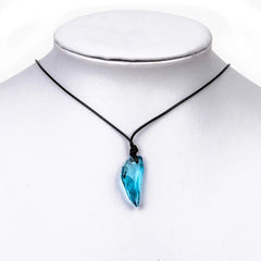 Antique Crystal Wolf Pendant Necklace Set