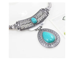 Chunky Vintage-Style Turquoise Necklace