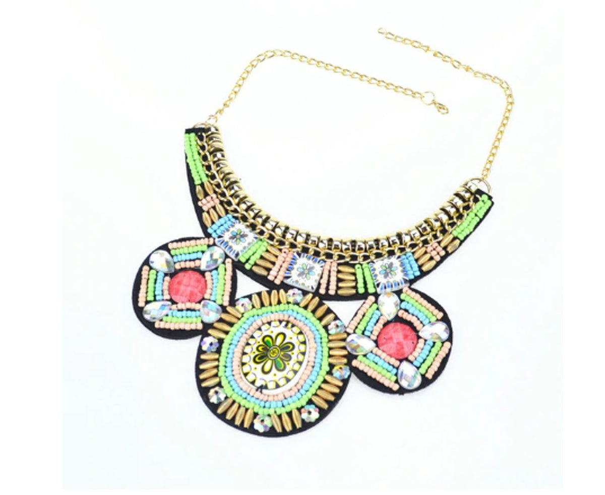 Handmade Embroidery green Necklace