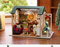 FESTIVE SPIRIT MINIATURE DOLLHOUSE